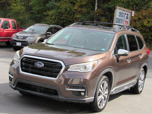 Used 2019 Subaru Ascent Touring 7-Passenger AWD/4WD image 1