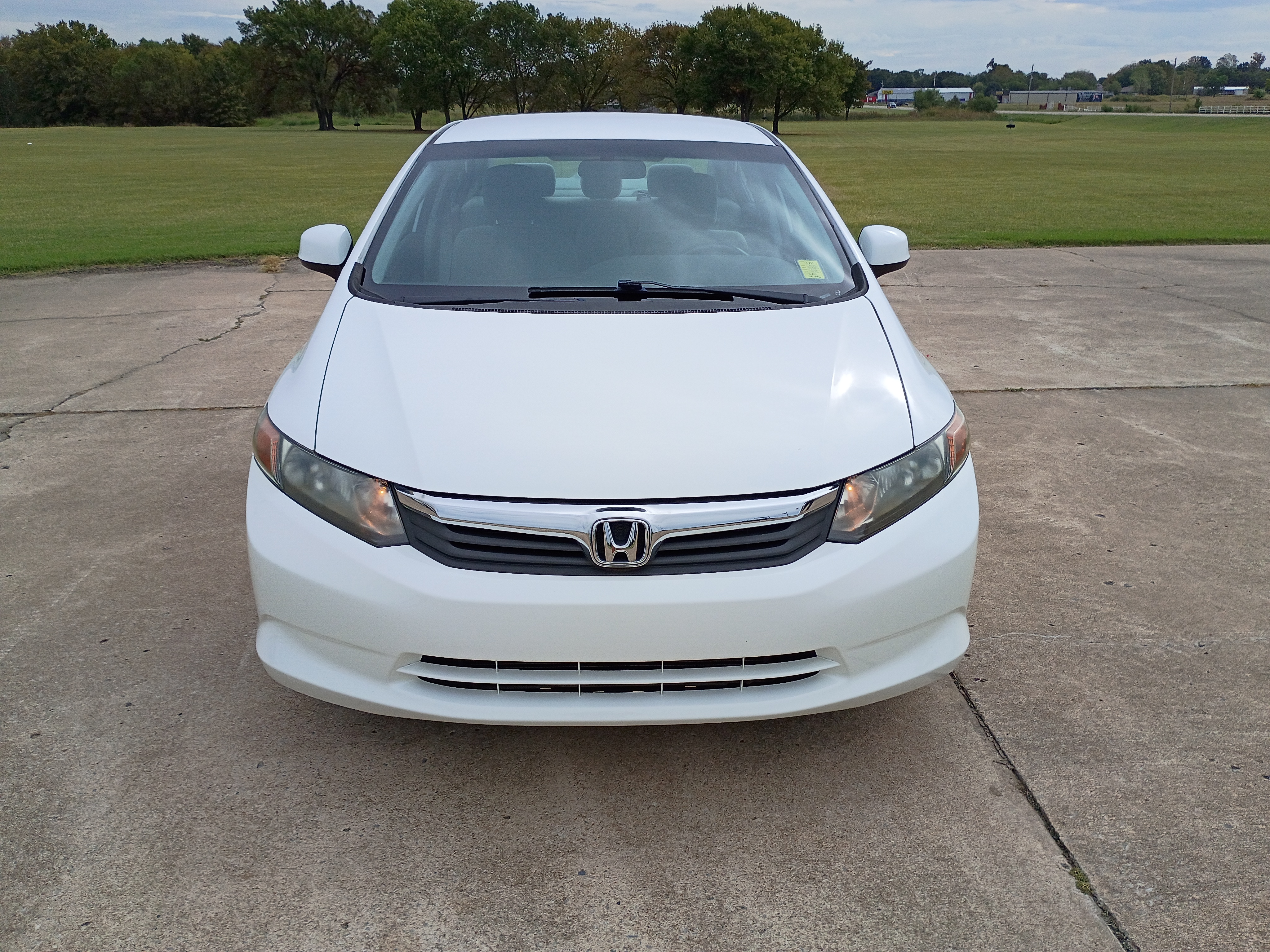 Used 2012 Honda Civic Natural Gas Sedan image 2