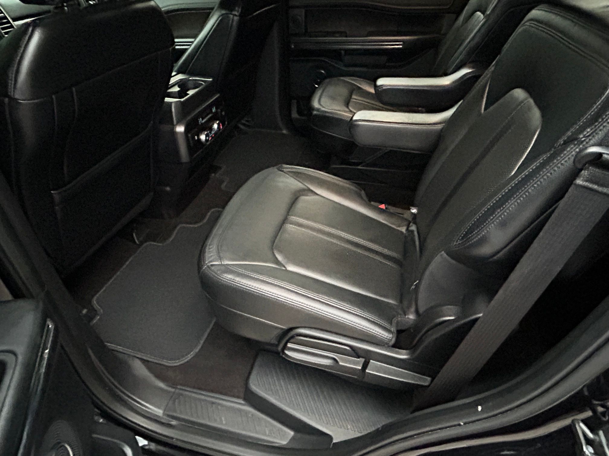 Used 2019 Ford Expedition 4WD Limited image 14