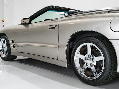 Used 2002 Pontiac Firebird Trans Am image 27