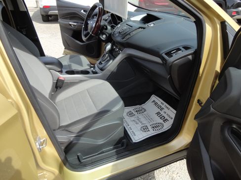 Used 2014 Ford Escape 4WD SE image 10