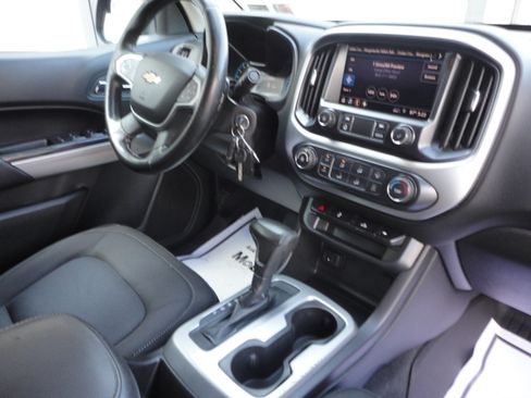 Used 2019 Chevrolet Colorado 4x4 Crew Cab LT image 24