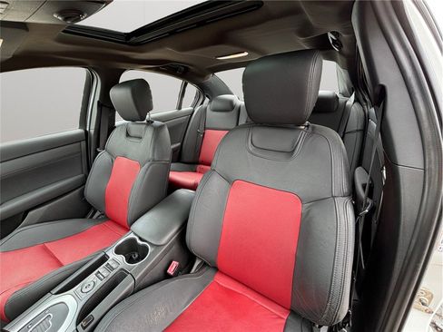 Used 2009 Pontiac G8 GT image 16