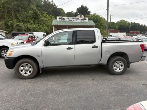Used 2004 Nissan Titan 4x4 Crew Cab image 1