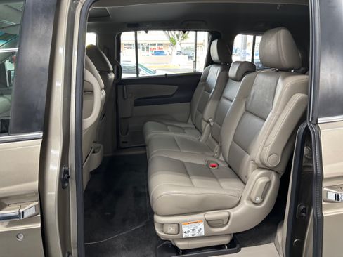 Used 2011 Honda Odyssey EX-L image 12
