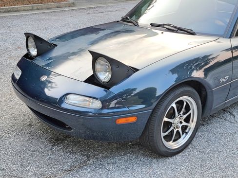 Used 1994 MAZDA MX-5 Miata M-Edition RWD image 13
