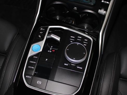 Used 2024 BMW i4 eDrive40 image 39