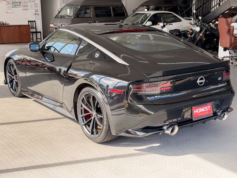 Used 2024 Nissan Z Performance image 6