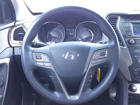 Used 2018 Hyundai Santa Fe Sport image 25