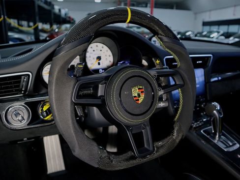 Used 2019 Porsche 911 GT3 RS RWD image 31