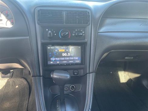 Used 2001 Ford Mustang GT Deluxe image 11