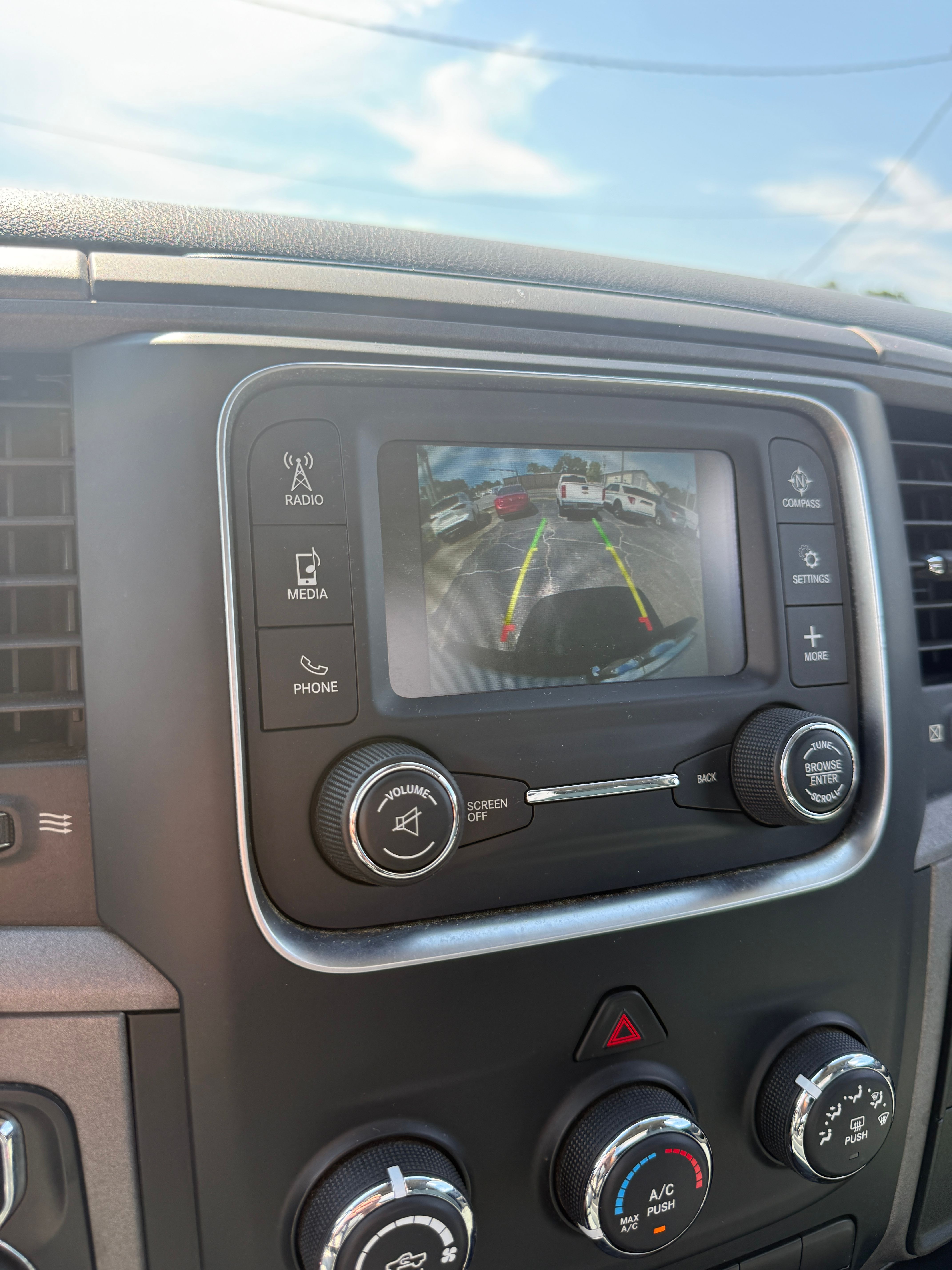 Used 2017 RAM 1500 4x4 Regular Cab Tradesman image 13