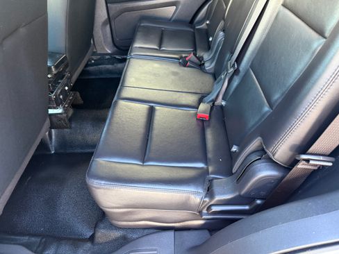 Used 2013 Ford Explorer image 65