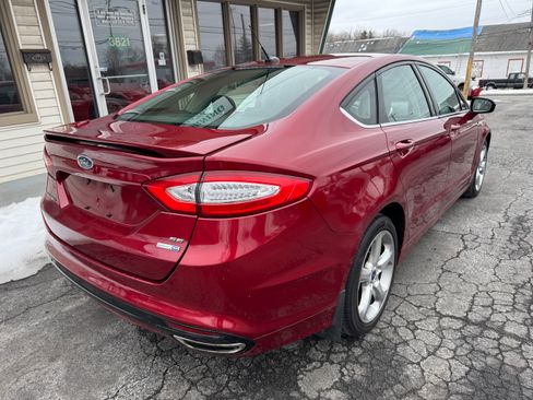 Used 2016 Ford Fusion SE image 6