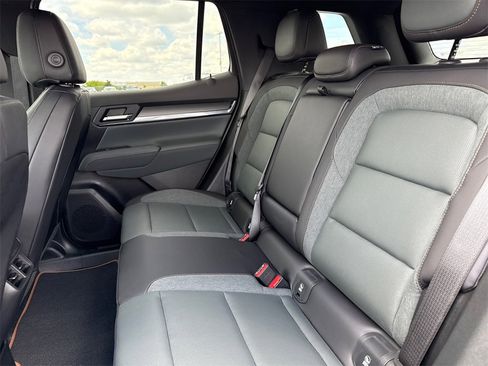 New 2026 GMC Terrain AT4 image 31