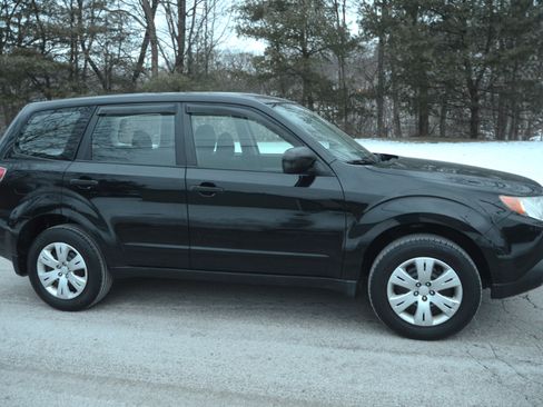 Used 2013 Subaru Forester 2.5X image 6