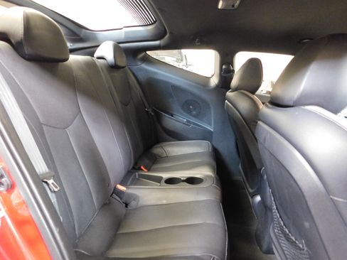 Used 2016 Hyundai Veloster Turbo image 14
