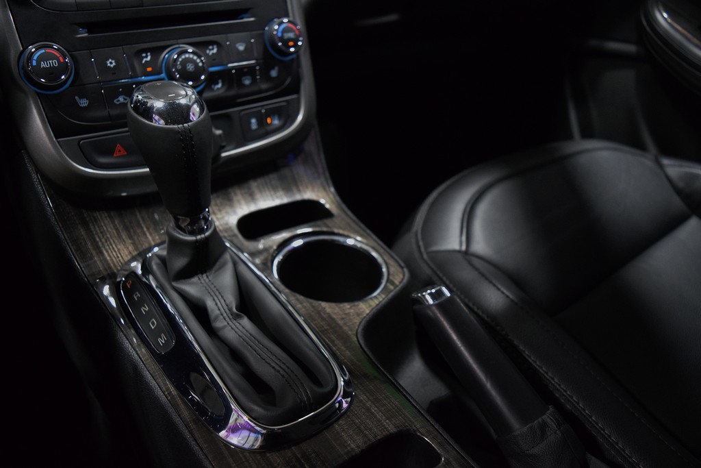 Used 2015 Chevrolet Malibu LTZ FWD image 26