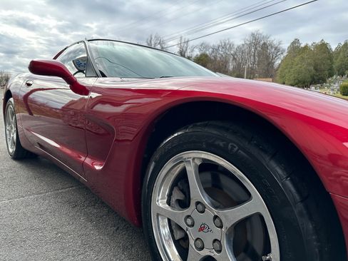 Used 2000 Chevrolet Corvette image 10
