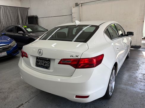Used 2014 Acura ILX w/ Premium Package FWD image 6