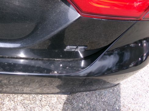 Used 2019 Toyota Camry SE image 13