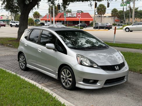Used 2013 Honda Fit Sport image 7