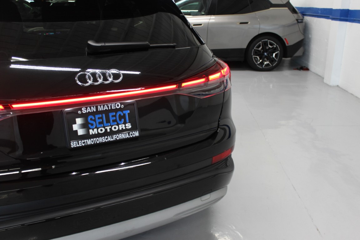 Used 2023 Audi Q4 e-tron Premium RWD image 10