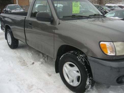 Used 2004 Toyota Tundra image 3
