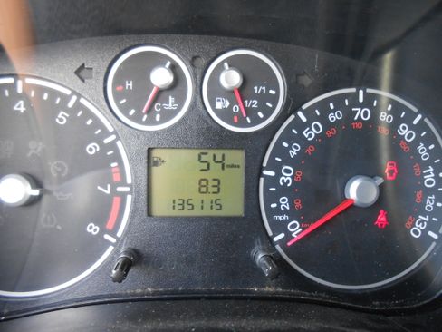 Used 2010 Ford Transit Connect XL image 17