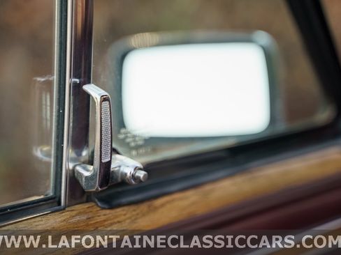 Used 1991 Jeep Grand Wagoneer image 80