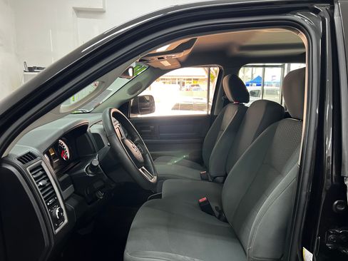 Used 2016 RAM 1500 Tradesman image 13