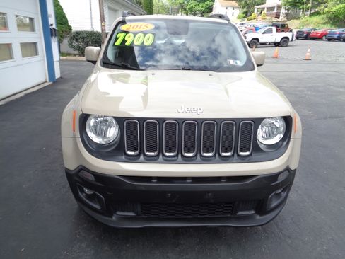 Used 2015 Jeep Renegade 4WD Latitude image 6