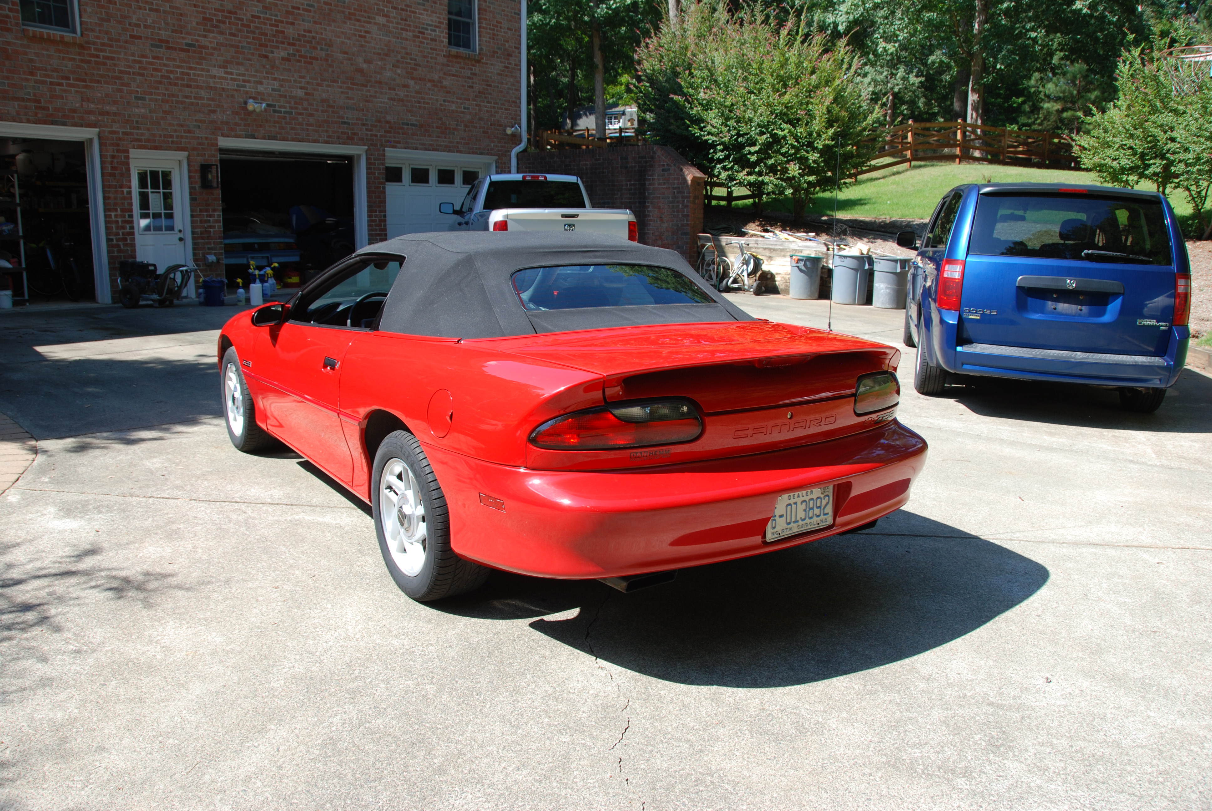 Used 1995 Chevrolet Camaro Z28 Convertible RWD image 11