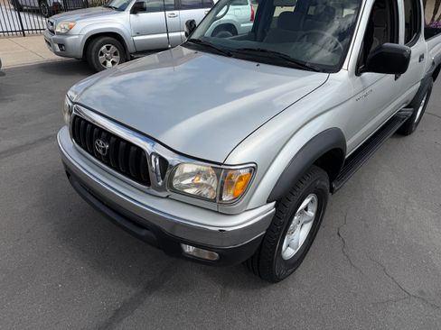 Used 2004 Toyota Tacoma TRD Off-Road image 11