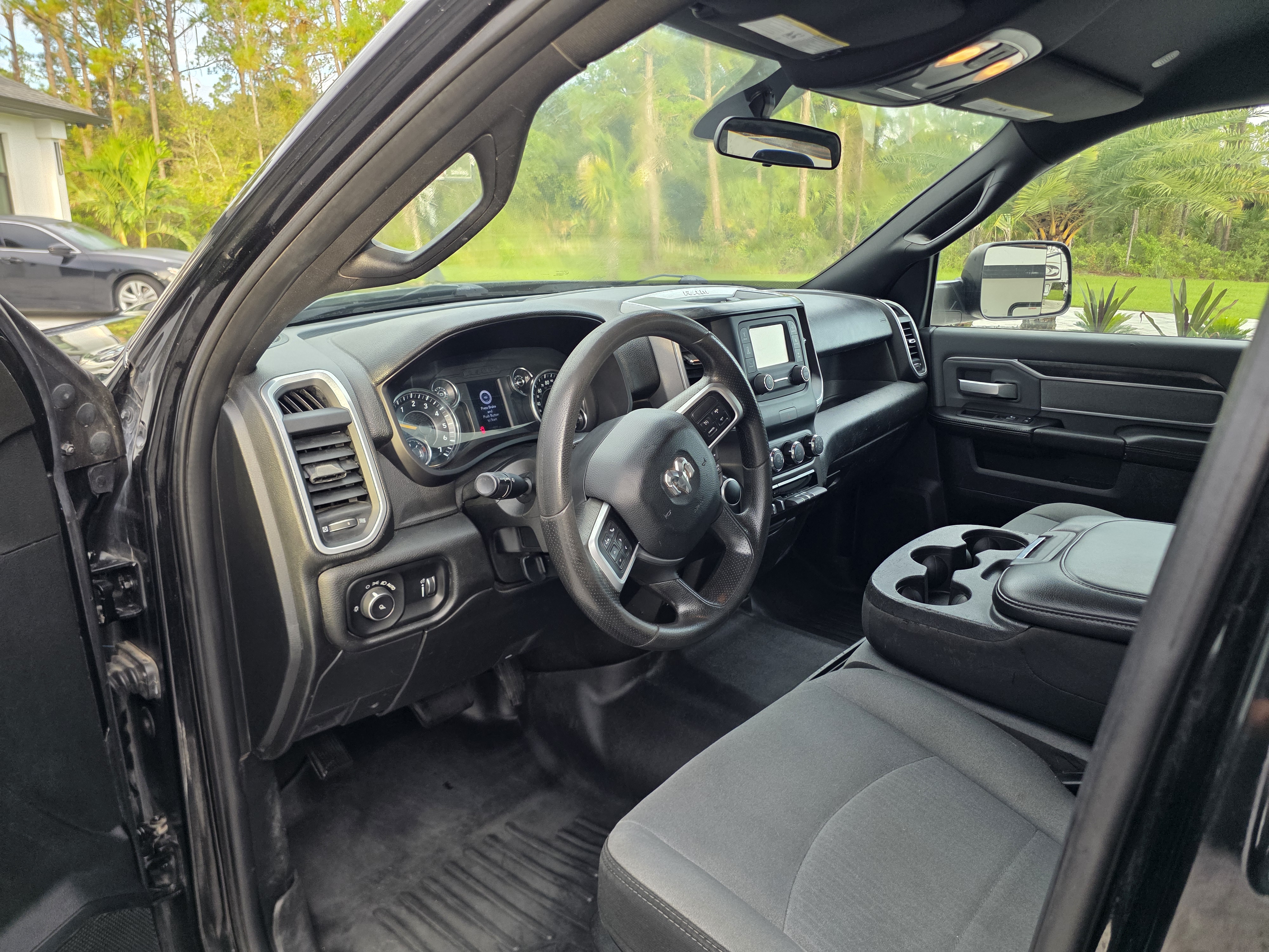 Used 2021 RAM 2500 4x4 Crew Cab Big Horn image 6