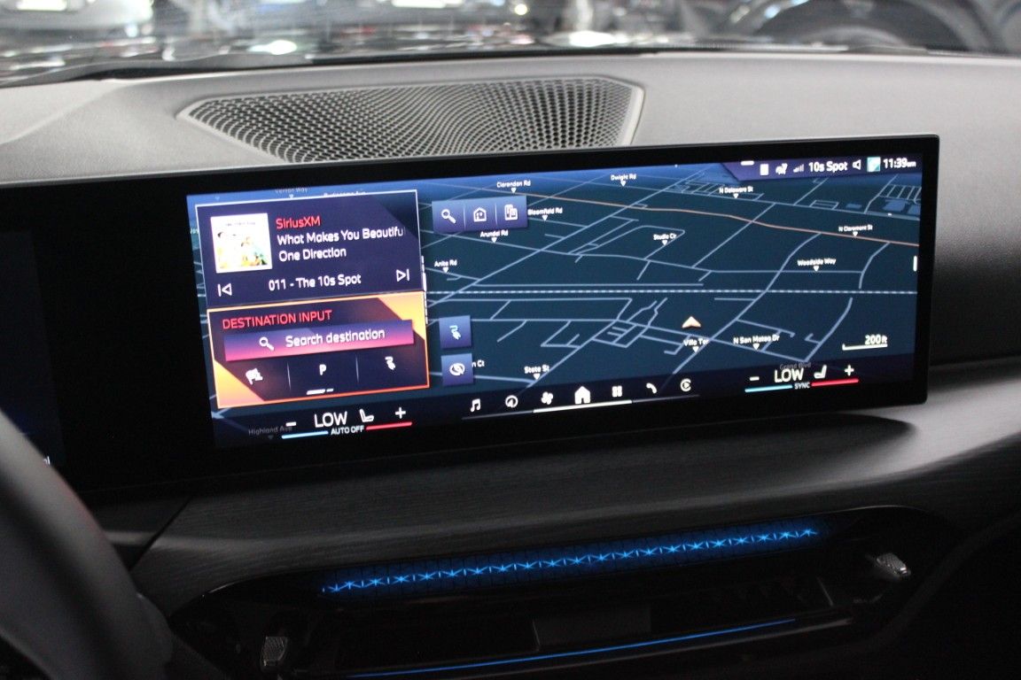 Used 2025 BMW i4 eDrive40 RWD image 19