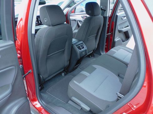 Used 2024 Chevrolet Blazer LT image 16