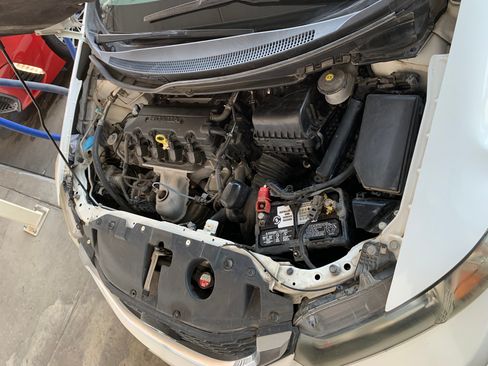 Used 2014 Honda Civic Natural Gas image 8