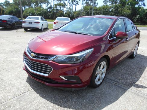 Used 2016 Chevrolet Cruze Premier Sedan FWD image 2