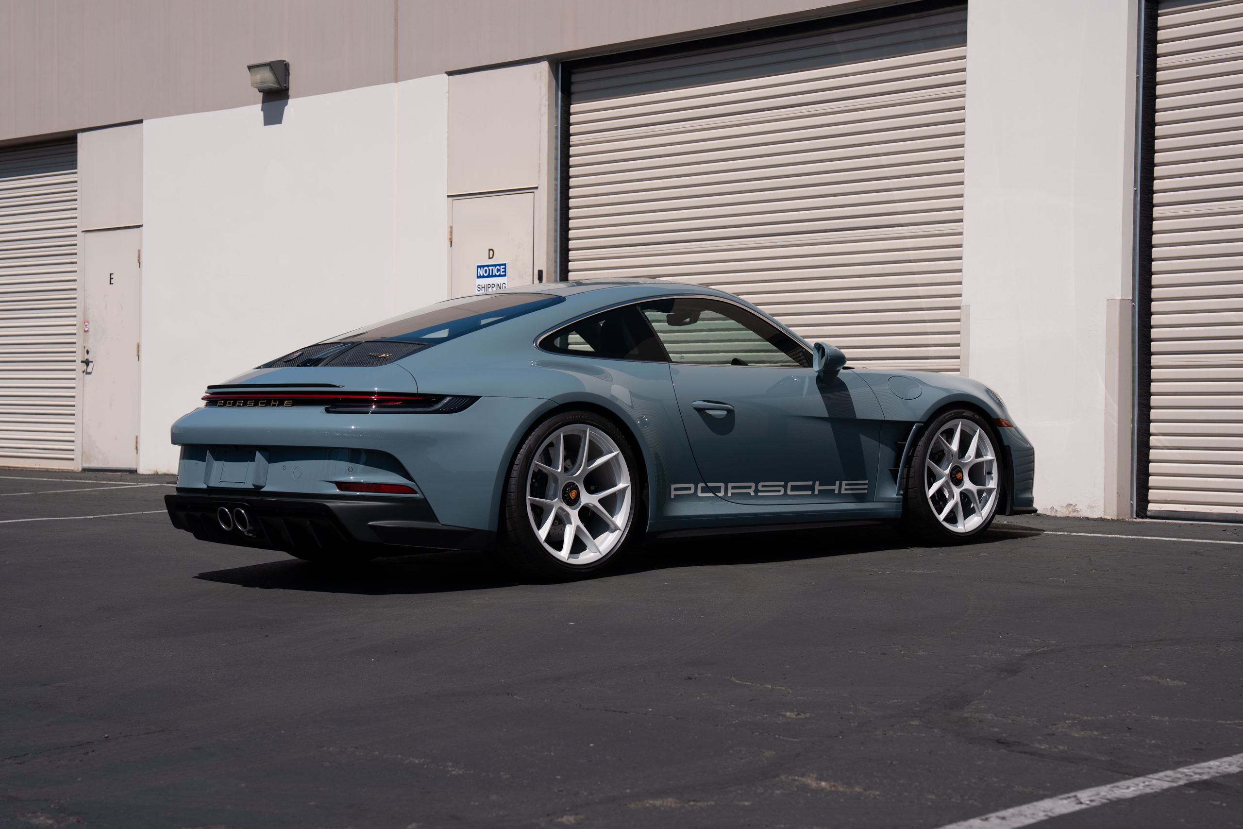 Used 2024 Porsche 911 S/T RWD image 68