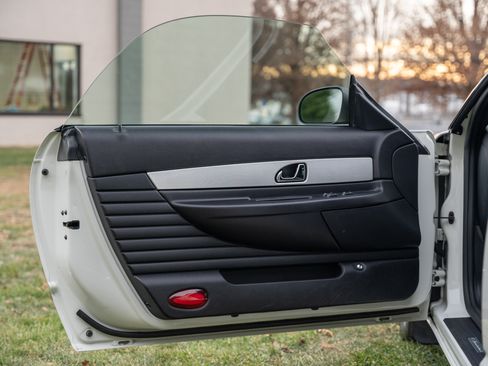 Used 2003 Ford Thunderbird image 54