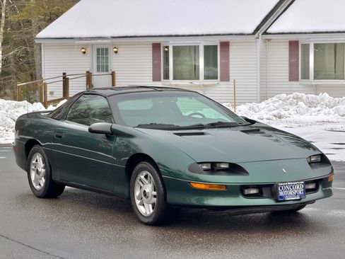 Used 1994 Chevrolet Camaro Z28 image 22