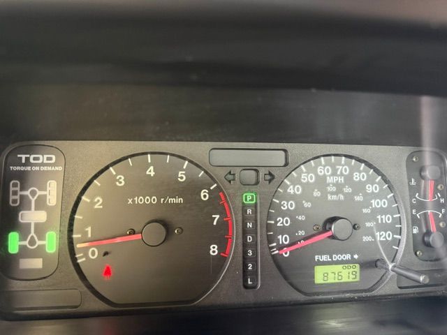Used 2001 Isuzu Trooper 4WD 4-Door image 10