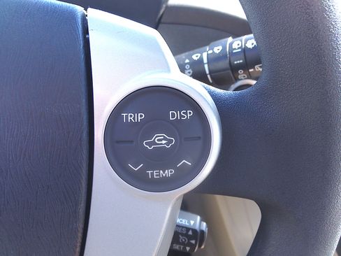Used 2010 Toyota Prius One image 29