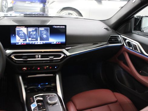 Used 2024 BMW i4 xDrive40i image 47