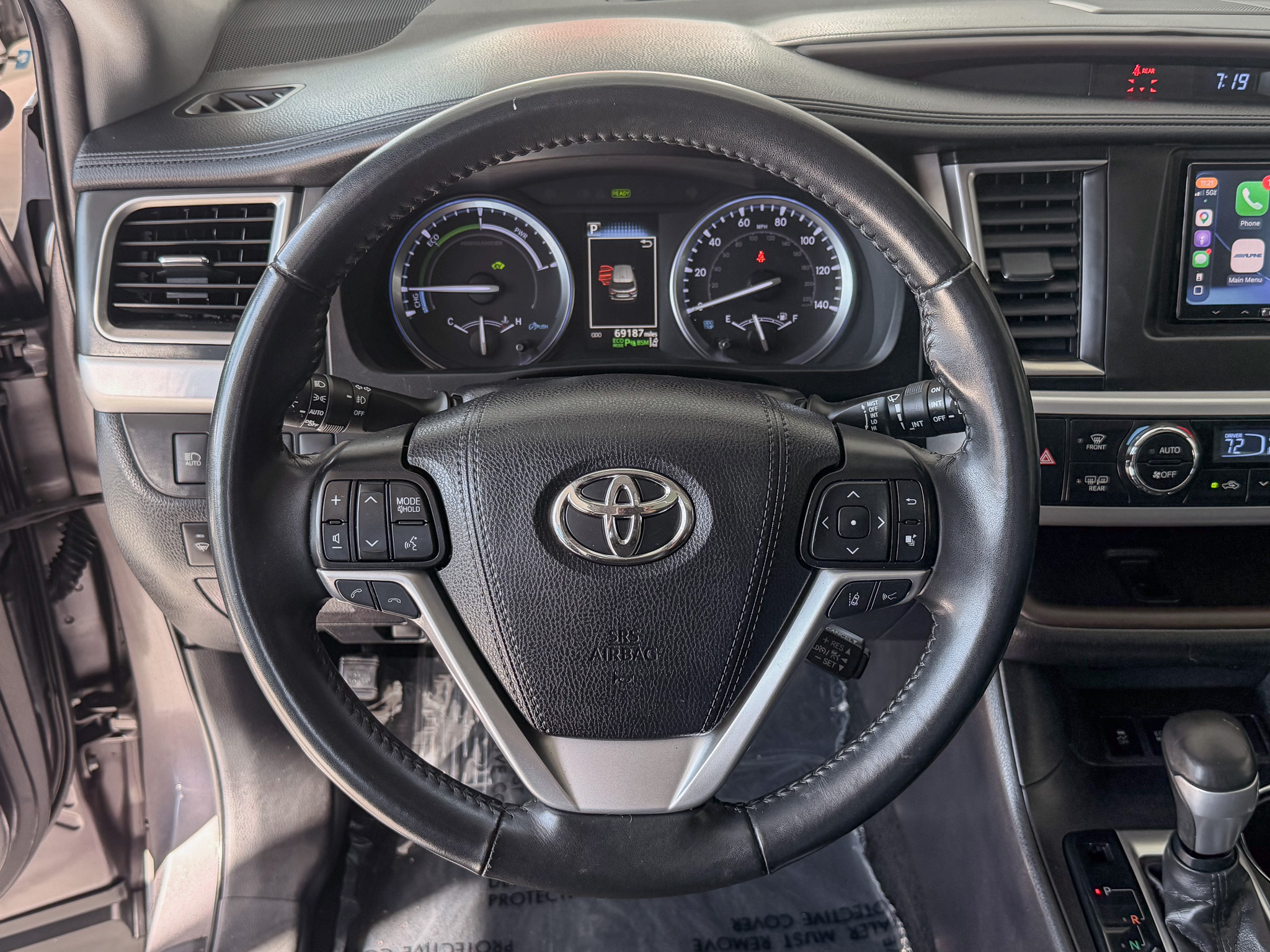 Used 2019 Toyota Highlander AWD Hybrid image 8