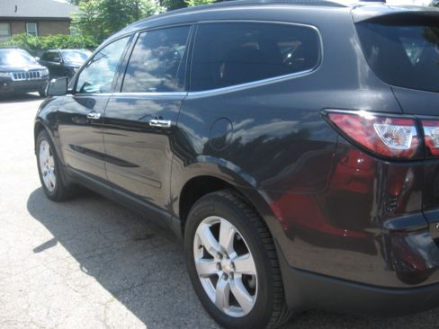 Used 2016 Chevrolet Traverse AWD LT w/ 1LT image 6