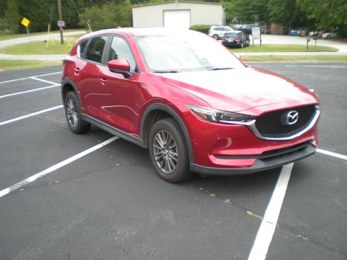 Used 2017 MAZDA CX-5 FWD Touring image 3