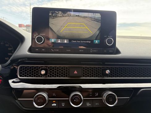 Used 2025 Honda Civic Sport image 18