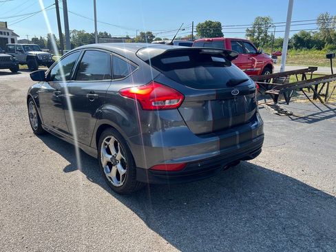 Used 2016 Ford Focus ST image 6